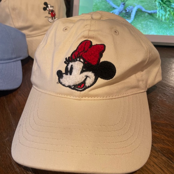 Disney embroidered dad hats baseball cap Mickey Minnie Mouse parks day NWT - Picture 5 of 6